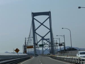 鳴門海峡に掛かる大鳴門橋